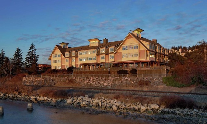 Fairhaven Hotel | Chrysalis Inn & Spa Bellingham, Curio Collection by Hilton