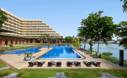 Colombo 02 Hotel | Cinnamon Lakeside