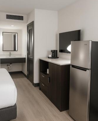 Wheatland Hotel | Citrus Suites Extended Stay Oklahoma City Airport