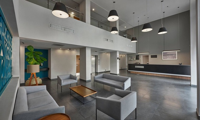 Zona Rio Hotel | City Express by Marriott Tijuana Río