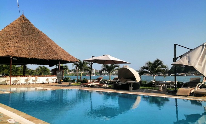 Mombasa Hotel | CityBlue Creekside Hotel & Suites, Mombasa