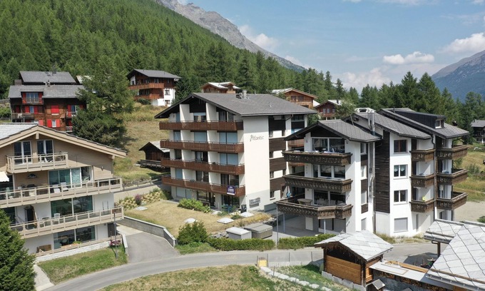 Saas-Fee Apartment | Classy Studio in Saas-fee, Alps, Switzerland