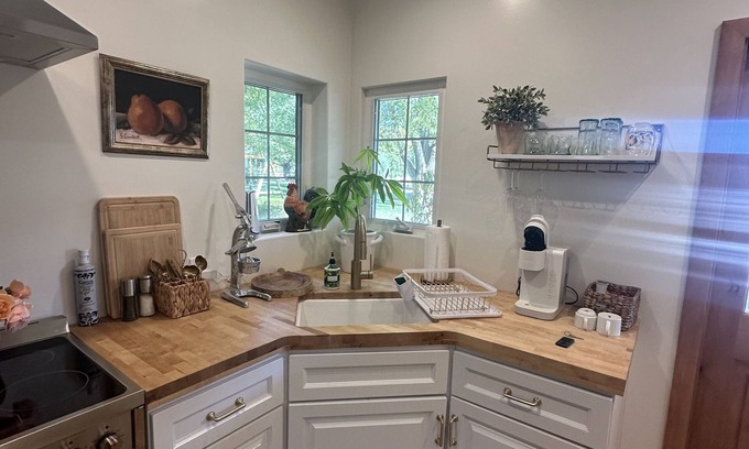 Ballard House | Clean Cottage great area. Close to Solvang, Ballard and Los Olivos.