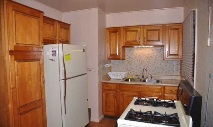 Erie House | Close proximity to Harbor, Presque Isle Park, Waldemere Park