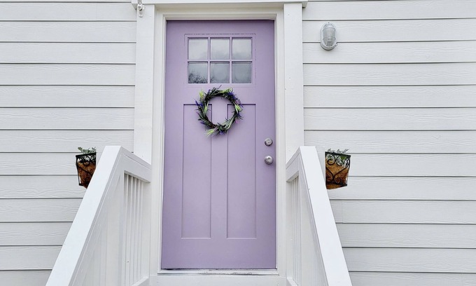 Candler-McAfee House | Close to Everything/Bring the Dog!