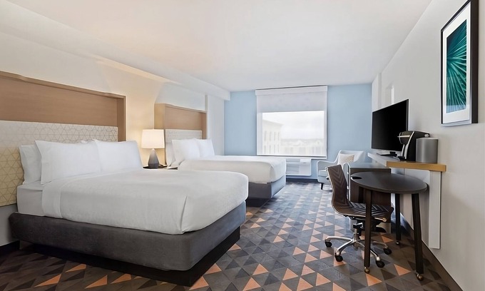 Florida Center Hotel | Close to Top Attraction in Town! Family-friendly Room w/2 Double Beds, Parking