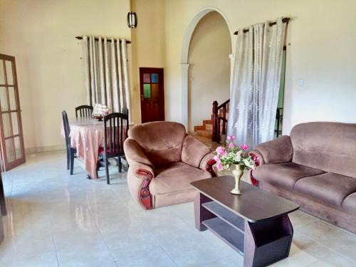 Matale Apartment | Cloud Mist