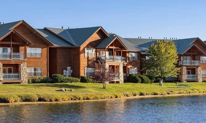 Pagosa Springs Resort | Club Wyndham Pagosa 2br Deluxe Condo
