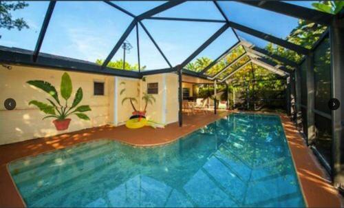 Bay Esplanade House | Coastal Breeze - Beach Pool Home!