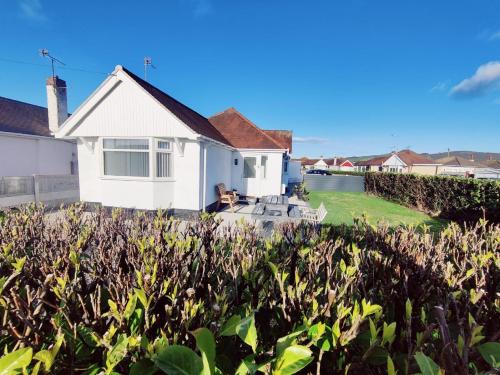 Prestatyn House | Coastal Bungalow