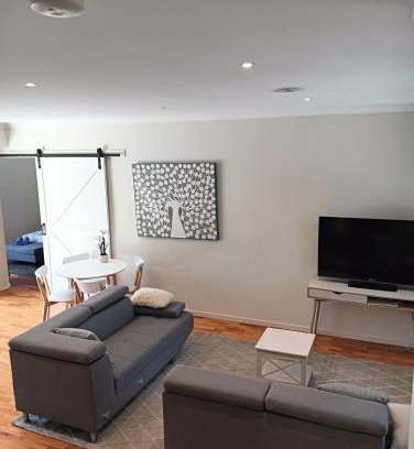 Aspendale House | Coastal Comforts