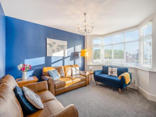 Holland-On-Sea House | Coastal Gem