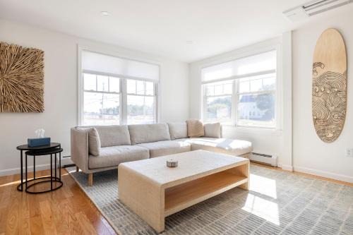 Scarborough House | Coastal Haven, Bright 3BR Beach Retreat