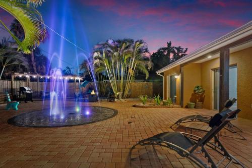Trailer Estates House | Coastal Villa W Amazing Courtyard - Splash Pad!