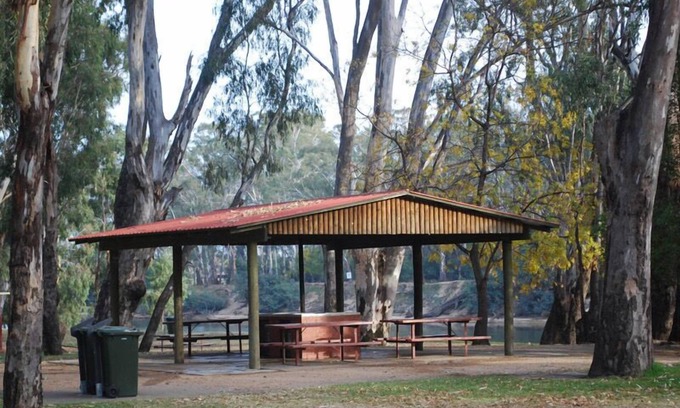 Cobram Hotel | Cobram Colonial Motor Inn