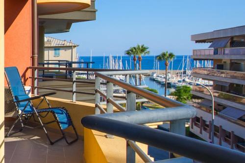 Menton Apartment | Cocon vu sur le port de menton