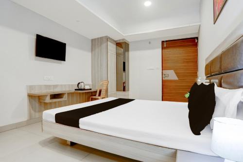 Gwalior Hotel | Collection O Gwalior Railway Station Formerly Hotel Sagar