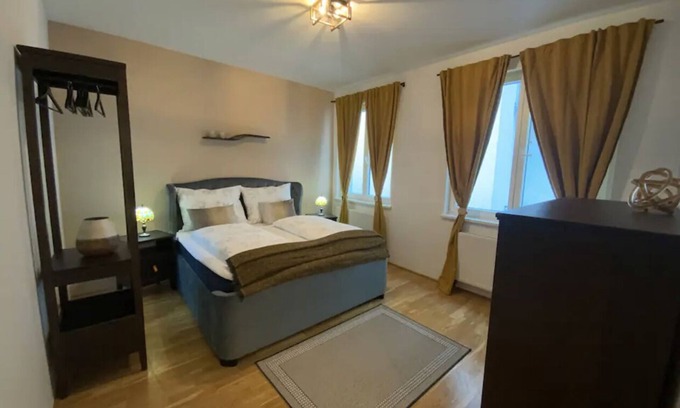 Favoriten Apartment | Comfort & Patio | BG3