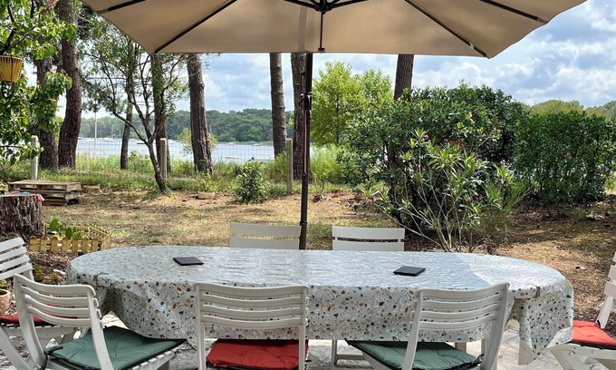 Lacanau House | Completely newly renovated wonderful house directly on the lake with a wonderful lake view