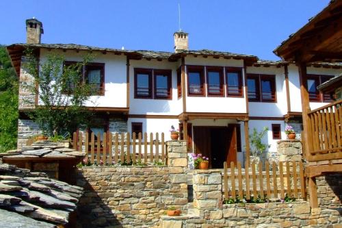 Kosovo House | Complex Kosovo Houses