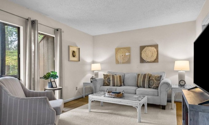 Pinehurst House | Condo in Pinehurst on first fairway of Pinehurst 5 golf course. Right across the street of Fair Barn
