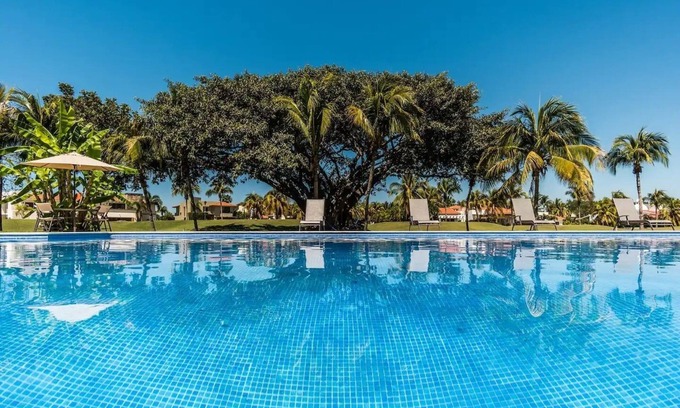 Nuevo Vallarta Hotel | CONDO T BY TRVL2HM