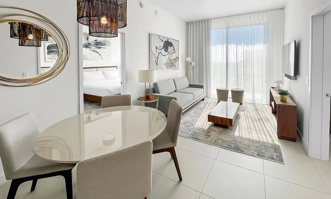 Doral Hotel | Convenient Countryside Stay! Outdoor Pool, Pet-Friendly Property