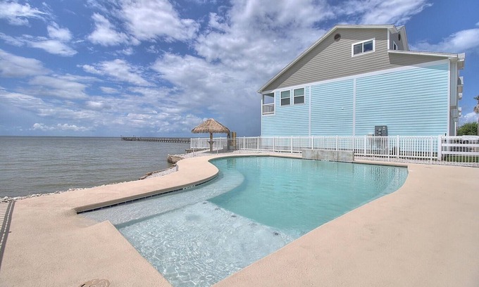 Rockport House | Copano Breeze 3 Bedroom Home by RedAwning