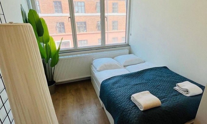 København NV Apartment | Copenhagen Studio with Double Bed and Kitchen 2