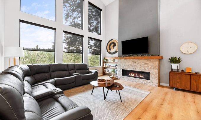 Lead House | Copper Skies Lodge In Powder House Pass