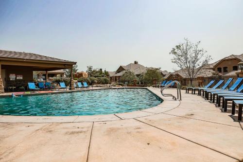 St. George House | Coral Ridge 4266 Desert Retreat