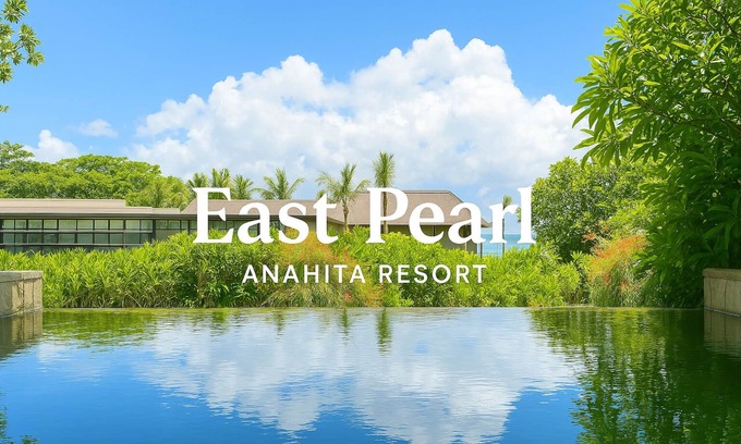 Grand River South East Apartment | Cosy 2 bedroom Villa with Pool and Private Beach Access