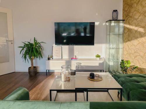 Munchen District Apartment | Cosy 4 room apartment - free parking - balcony - workspace