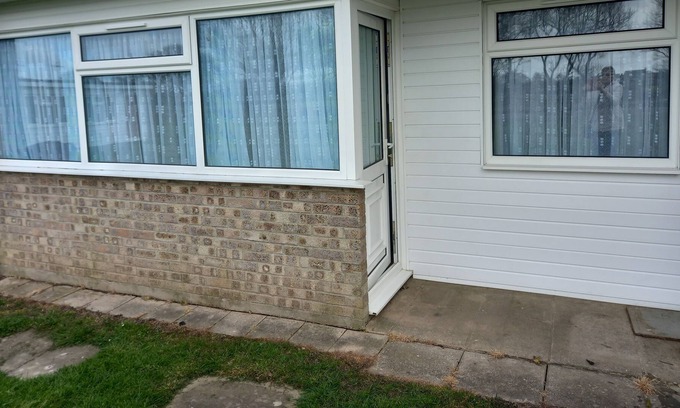 Great Yarmouth Ski Chalet | Cosy and Modern Chalet Near Norwich, England