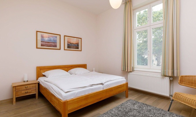 Ostvorpommern Apartment | Cosy apartment for 4 guests with WIFI, TV and balcony