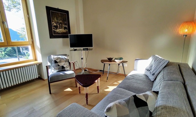 Olgiasca Apartment | Cosy apartment for 4 people with WIFI, TV, terrace and pets allowed