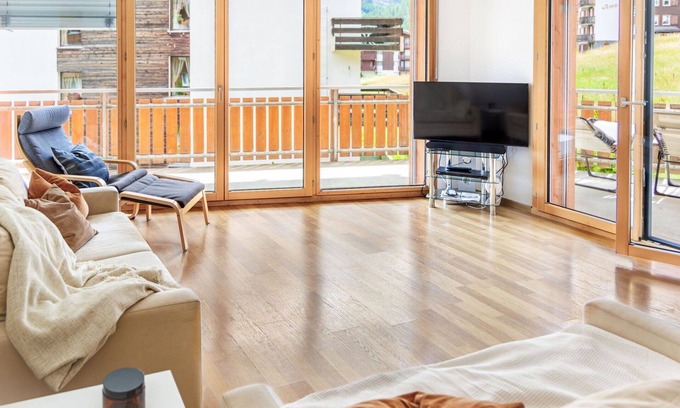 Saas-Fee Apartment | Cosy apartment for 6 people with WIFI, TV and balcony