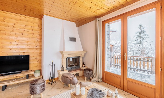 Arc-1800 Ski Chalet | COSY CHALET IN AN AUTHENTIC SETTING