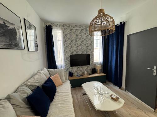 La Ciotat Apartment | Cosy cottage by Alice Les bords de mer Turquoise
