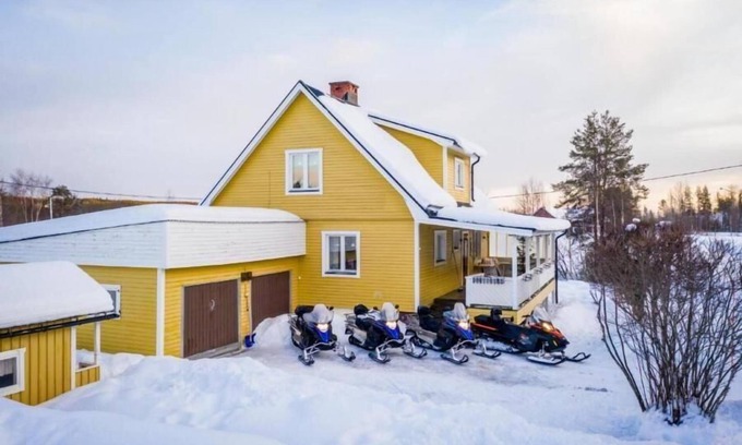 Blattnicksele House | Cosy holiday home in the wilderness of Lapland