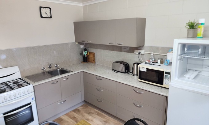 Bemm River Cabin | Cosy Nook Flat 1 - Disabled friendly, self-contained, well equipped holiday unit