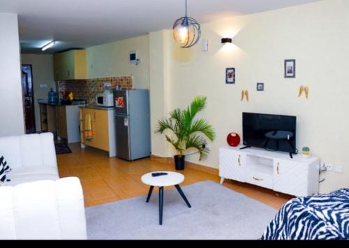 Ruaka Apartment | Cosy space +Rooftop chill spot Near Two rivers mall