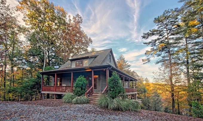 Cashes Valley Cabin | Cottage in the Woods
