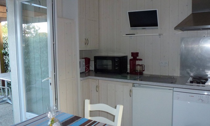 Sainte-Marie-de-Re Cottage | Cottage Les Roses de mer