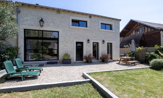 Ranton Apartment | Cottage Zen Loire Valley 160 m²