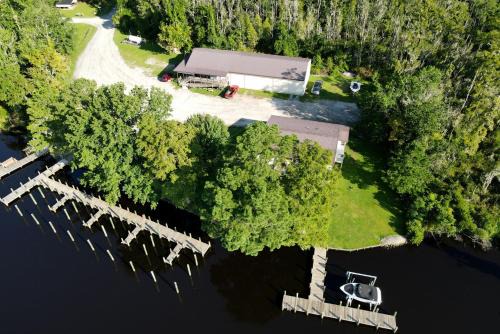 Chocowinity Resort | Cotton Patch Landing Campground & Marina