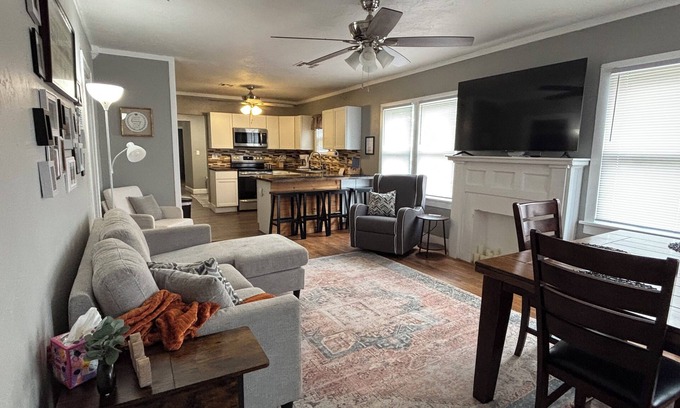 Stillwater House | Cowboy Comfort House-Gameday Ready! 4 bed/3 bath/sleeps 9
