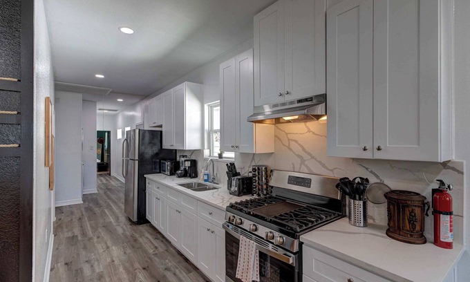 Houston House | Cowboy Ranch House