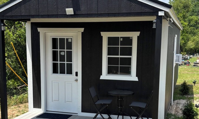 Langley House | Cozy 1-bedroom mobile home in nice Warrenville with AC-NO PETS