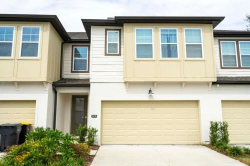 Davenport House | Cozy 3 Bd Close to Disney @ Enclaves at Festival 808